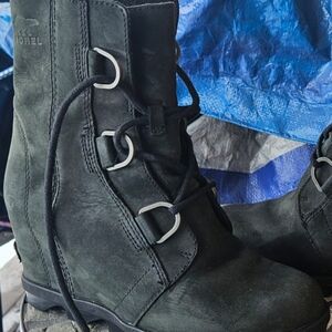Sorel Joan of Arctic Wedge Black Boots 7